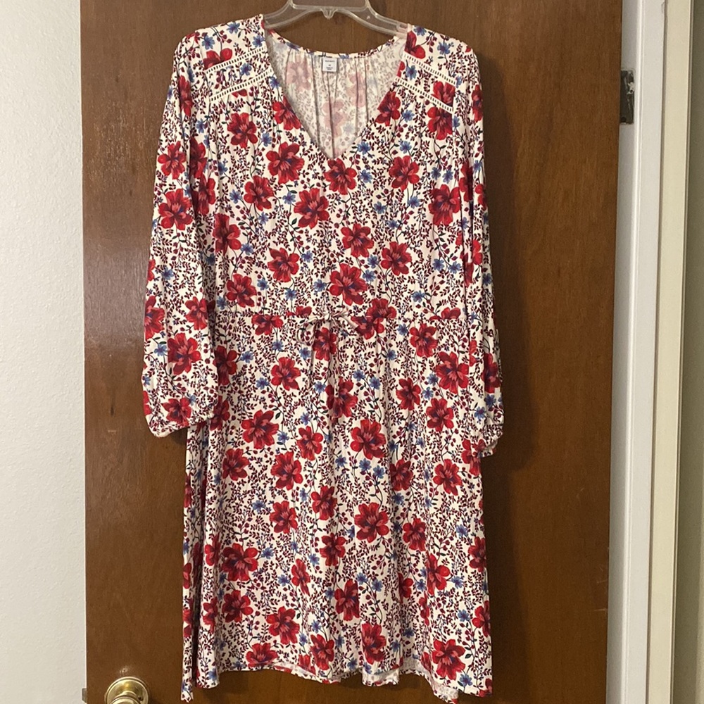 Old Navy Longsleeve V-Neck Dress